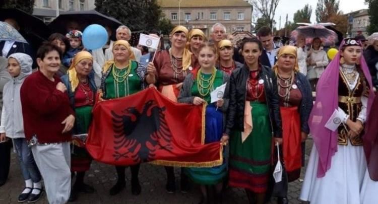 Mësimi i gjuhës shqipe si formë e ruajtjes së identitetit kombëtar për shqiptarët në Ukrainë