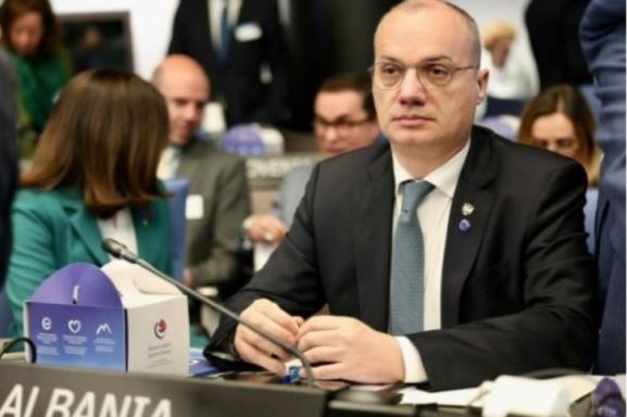 Kosova jashtë agjendës së KiE për anëtarësim, Hasani: Mundësi e humbur