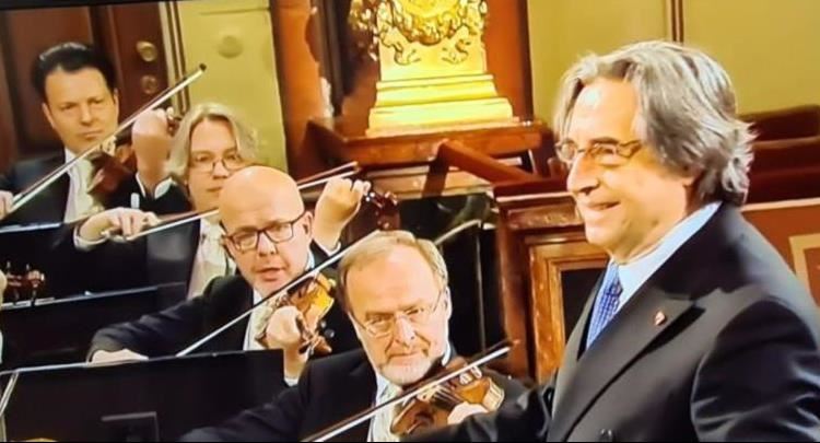 Filharmonia e Vjenës pa publik, Shkelzen Doli pjesë e orkestrës