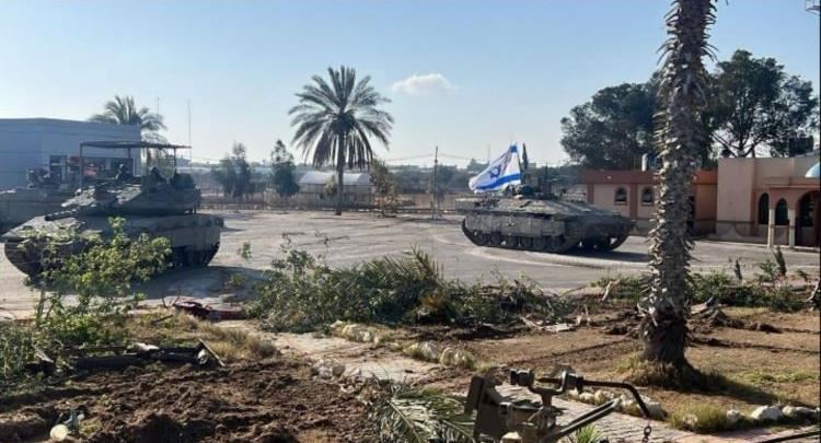 Ushtria izraelite merr nën kontroll pikën kufitare të Rafah