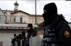 Turqia arreston afër 150 anëtarë të dyshuar të IS-it