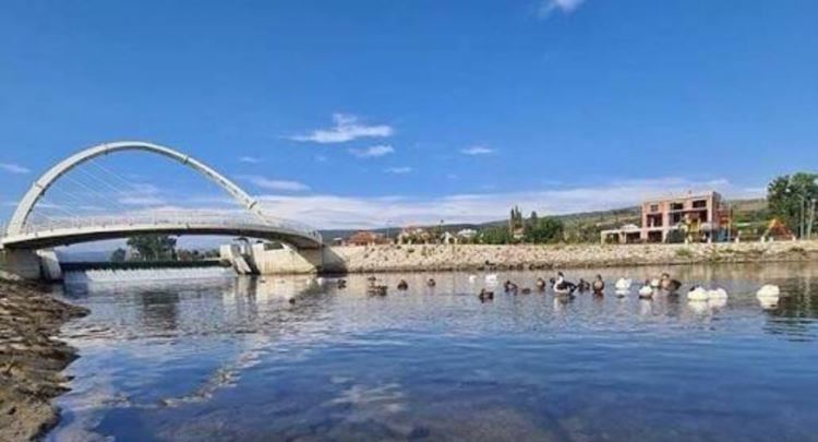 Ibri nuk është armë: Vuçiqi hap një front të ri ndaj Kosovës