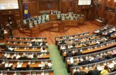 Kosova u ndërtua me mbështetjen e SHBA-së — 26 vjet më vonë, Kryeministri i saj rrezikon ta shkatërrojë