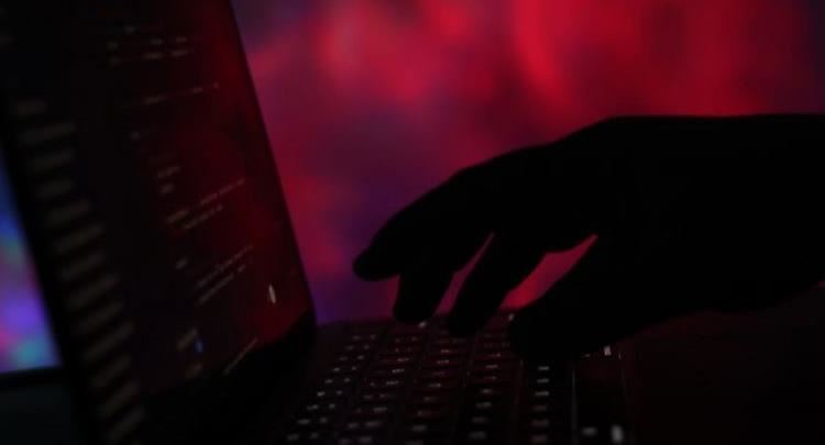 Demokracia po kërcënohet nga Inteligjenca Artificiale, paralajmërimi i ekspertëve