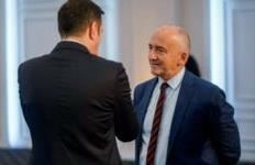 Rrëfimi i Muhaxherit: Si u bë kundërshtar i Abdixhikut dhe çfarë kryetari të ri të LDK-së do