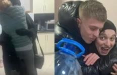 Shpëtoi nga kampet e Sirisë, përqafimi i parë i Eva Dumanit me nënën dhe vëllain në Shqipëri