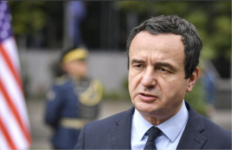 SHBA ia bën të qartë se ai është problemi, Kurti përpiqet t’i mbajë gjallë raportet duke takuar atje “parlamentarë” amerikanë