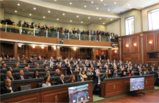 Dështimi i 47-të, deputetët nuk arrijnë ta konstituojnë kuvendin