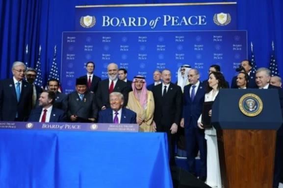 Kosova në Bordin e Paqes, analistët: Garanci e re sigurie dhe afrim strategjik me SHBA