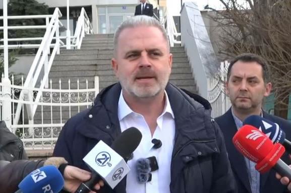 Azemi: KEDS/KESCO po vjedhë me njehsor elektrikë, duhet të jepet përgjegjësi