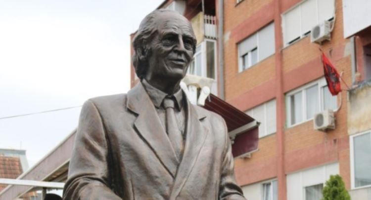 Në Klinë vendoset busti i atdhetarit e pajtimtarit, Anton Çeta