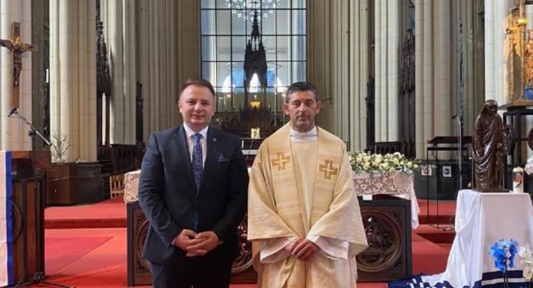 Ambasadori i Kosovës në Belgjikë, Astrit Zemaj merr pjesë në pesë vjetorin e i Shënjtërimit të Shën Nënë Terezës