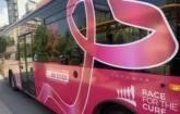 Autobusi rozë në rrugët e Prishtinës: Kush e bën mamografinë, në tetor udhëtojnë falas me “Trafikun Urban”