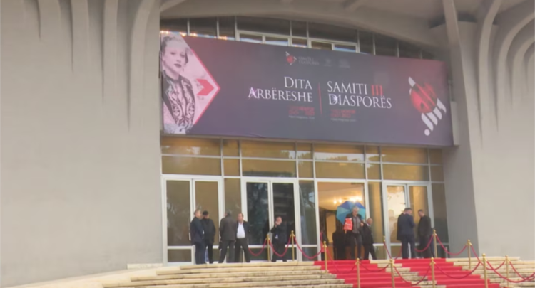 Tiranë, mbahen Dita Arbëreshe dhe Samiti i Tretë i Diasporës