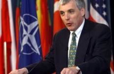 Ish-zëdhënësi i NATO-s Jamie Shea: Kosova të anëtarësohet në NATO, Perëndimi ta vendosë Ballkanin në krye të agjendës