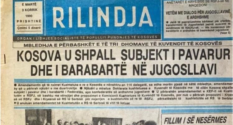 2 korrik 1990/ 35 vjet më parë rrethuar nga tanket u shpall Kushtetuta e Kosovës