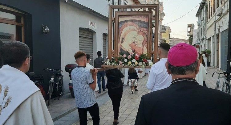 At Pjetër Meshkalla S.J.: Ndër kambë tua, Zoja Mërí