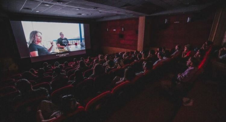 DokuFest shpalosi program që solli histori mbi qëndrueshmërinë, identitetin, kujtesën dhe raportin mes njeriut dhe botë