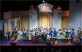 “Carmen” ngufatet midis shkëlqimit në skenë dhe mjerimit në prapaskenë