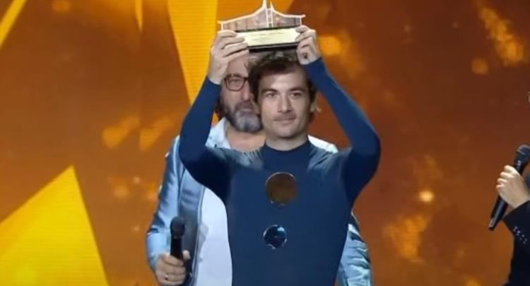 La Fazani me “Oj Kosovë” shpallet fitues i edicionit të parë të Festivalit të Këngës