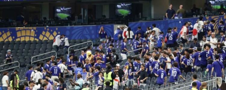 Tifozët japonezë mahnitin sërish botën, pastrojnë stadiumin pas ndeshjes me Holandën