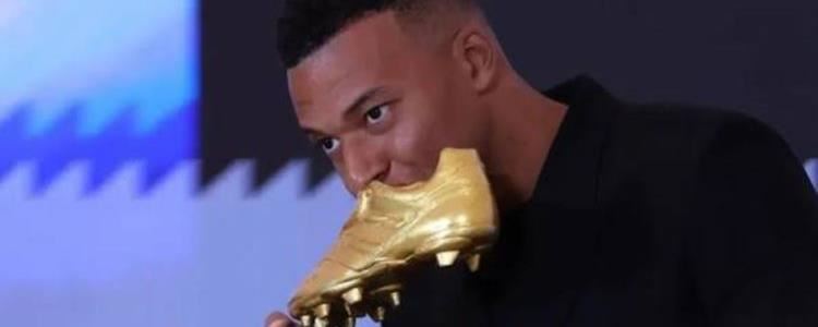 Kylian Mbappe fiton Këpucën e Artë të Botërorit dhe shkruan historinë