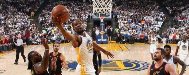 Përfundon derbi në NBA, Warriors – Cavaliers, ky është fituesi