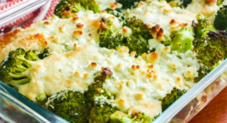 Recetë: Brokoli me gjizë e hudhra, shumë e shëndetshme
