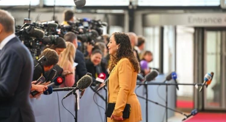 Osmani: S’mund ta trajtosh Rusinë si agresor e Serbinë si partner të paqes – ndikimi rus në rajonin tonë të trajtohet