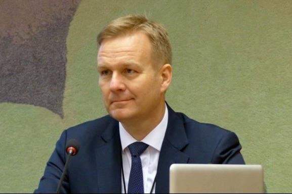 Sorensen njofton për takimin trepalësh për dialogun Kosovë-Serbi