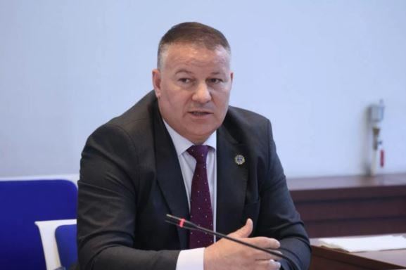 Hoxha: Nga viti 2000 e deri më sot kemi humbur mbi 3,000 njerëz në trafik