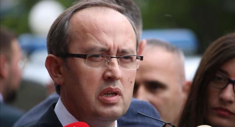 Hoti: Propagandë për sigurimet shëndetësore, ligji është që nga 2014-a, edhe pas pesë vjetësh pushtet vazhdon të jetë premtim
