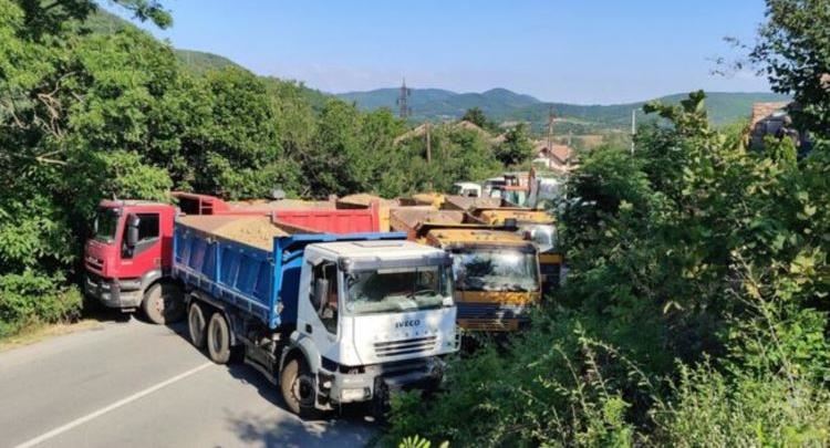 Vendimet për reciprocitet me Serbinë, ambasadorët e akredituar në Kosovë thonë se ishin legjitime dhe në koordinim me faktorin ndërkombëtar