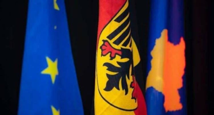 Konstatuan se “ngërçi” s’ka kaluar, por Ambasada e Gjermanisë po e pret fjalën e Kushtetueses – autoritetit të vetëm për interpretim