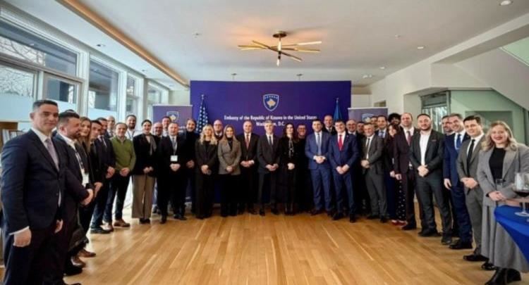 “Lutjet e Mëngjesit” në ShBA, Kosova me delegacion mbi 30 veta, mungon Qeveria Kurti dhe VV-ja