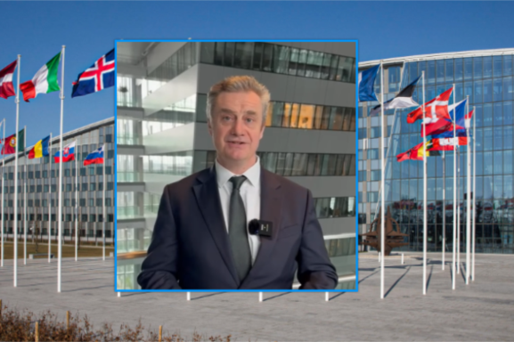 Ambasadori britanik në Bruksel: Po flas për të ardhmen e Kosovës në NATO