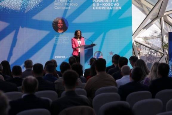 Prattipati thekson partneritetin 237 milionë dollarësh SHBA-Kosovë përmes MCC-së: Ky investim historik po e forcon sigurinë energjetike