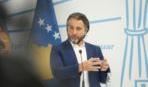Rama: Të dhimbshme pamjet e qytetarëve duke u rrahur e mjekuar në QKUK – Kurti iku me xhipa të zi