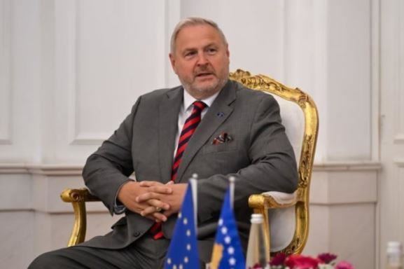 Terras: E ardhmja e Kosovës në BE, por duhen reforma