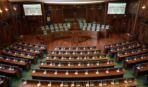 Në mesnatë përfundon afati kushtetues për konstituim të Kuvendit, ende s’ka njoftim për vazhdim të seancës