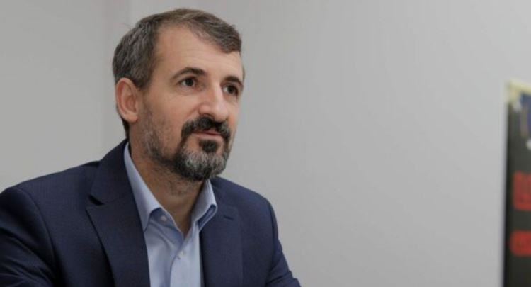 Miftaraj: Agon Zejnullahu gjeti vdekjen si Astrit Dehari – në duart e shtetit, VV i ndan qytetarët në votues të saj dhe të tjerë