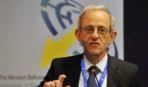 Analiza e Serwer pas vizitës në Kosovë, dy herë e përmend që Kurti po blen vota para zgjedhjeve