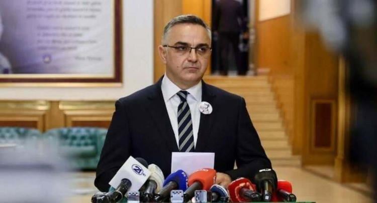 Tahiri: Asnjë kryeministër nuk guxon të marrë vendime “për hatër”