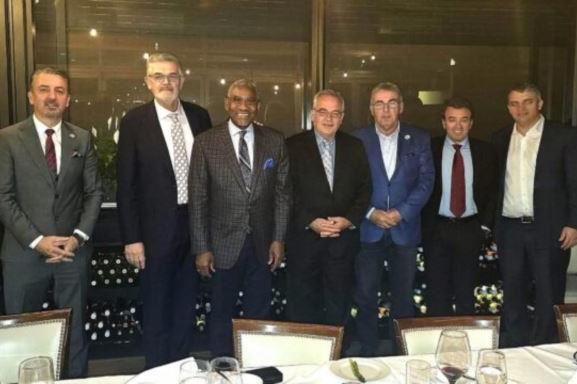 Kongresmeni Meeks, shqiptaro amerikanëve: Është me rëndësi që Kosova ta ruajë marrëdhënien e fortë me SHBA’në
