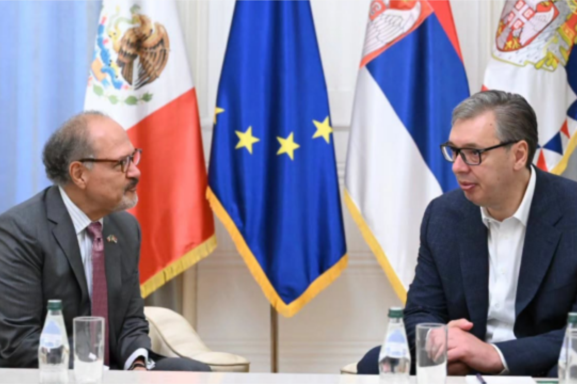 Serbia aktive me shtetet që s’e njohin Kosovën, pasi iu shtruan drekë, Vuçiq sot e çel si temë edhe me ambasadorin meksikan