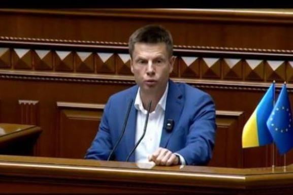Deputeti i Ukrainës i reagon Zelenskyyt: Gabim diplomatik, do të vazhdoj të luftoj për pavarësinë e Kosovës