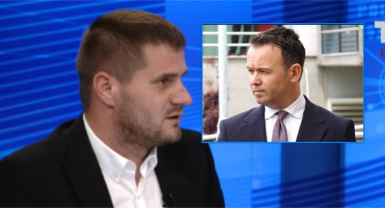 Olluri ironizon rastet në Mitrovicë: ‘Krejt rastësisht’ çdo gjë në favor të Pecit, tamam puna me vjedh vota