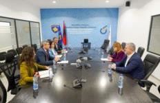 Bajrami pas takimit në ZRrE-në: Thanë se vetëm qeveria mund ta shtyjë vendimin për shtrenjtimin e rrymës