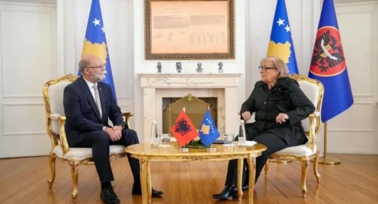 Shiroka-Pula pret ambasadorin Malaj, flasin për forcimin e bashkëpunimit