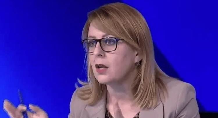 Bajrami kritikon Qeverinë Kurti për gjuhën ndaj gazetarëve: Kur s’iu konvenon, gazetari bëhet armik, njeri i Rusisë a i Serbisë